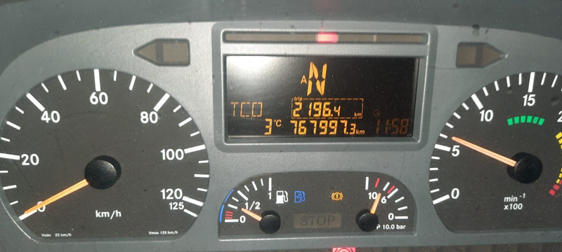 Mercedes-Benz 1824 LS G.Haus/Hochdach Klima - Tractor head: gambar 5 Mercedes-Benz 1824 LS G.Haus/Hochdach Klima - Tractor head: gambar 5