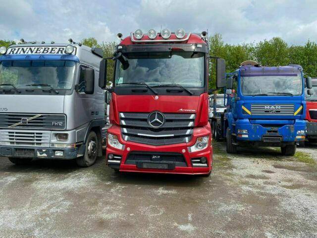 Mercedes-Benz 1842 Actros MP4 Kipperhydraulik - Tractor head: gambar 2 Mercedes-Benz 1842 Actros MP4 Kipperhydraulik - Tractor head: gambar 2