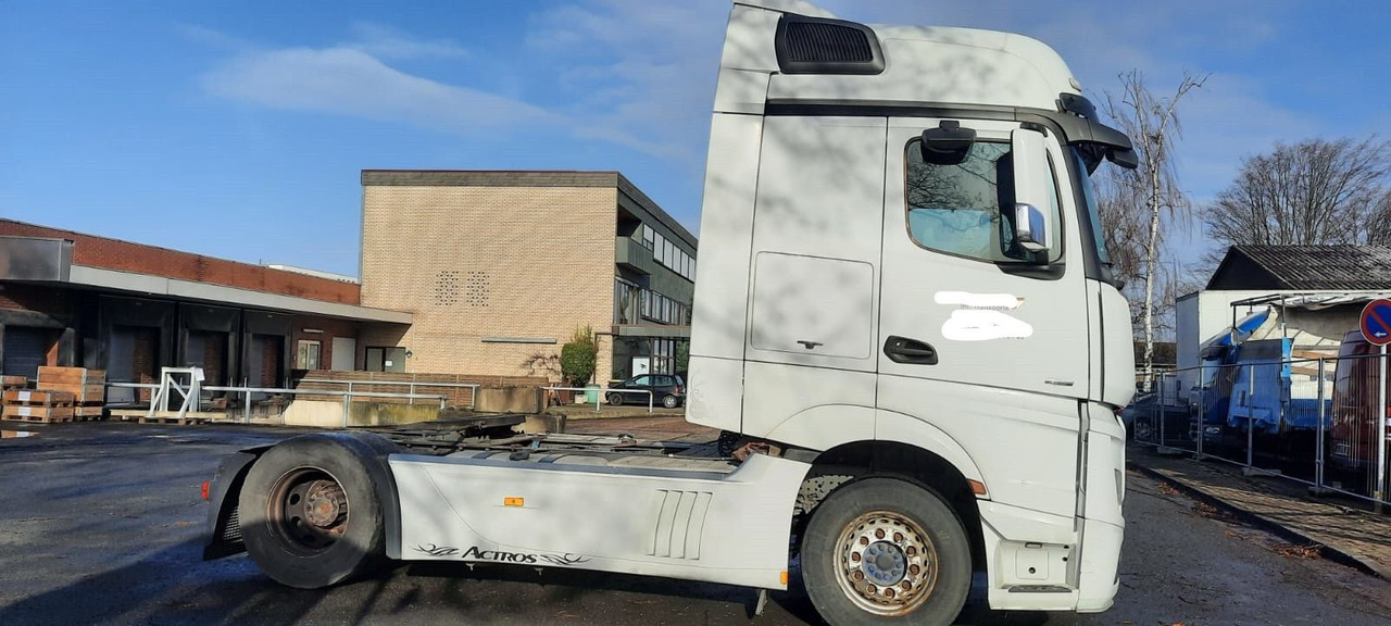 Mercedes-Benz 1845 Actros MP 4 - Tractor head: gambar 2 Mercedes-Benz 1845 Actros MP 4 - Tractor head: gambar 2