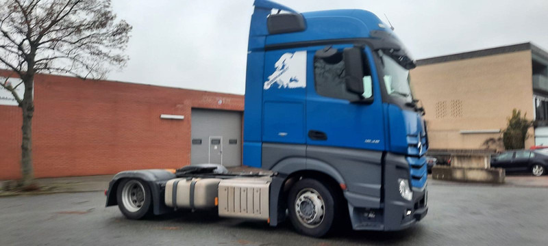 Mercedes-Benz 1845 SZM Actros - Tractor head: gambar 2 Mercedes-Benz 1845 SZM Actros - Tractor head: gambar 2