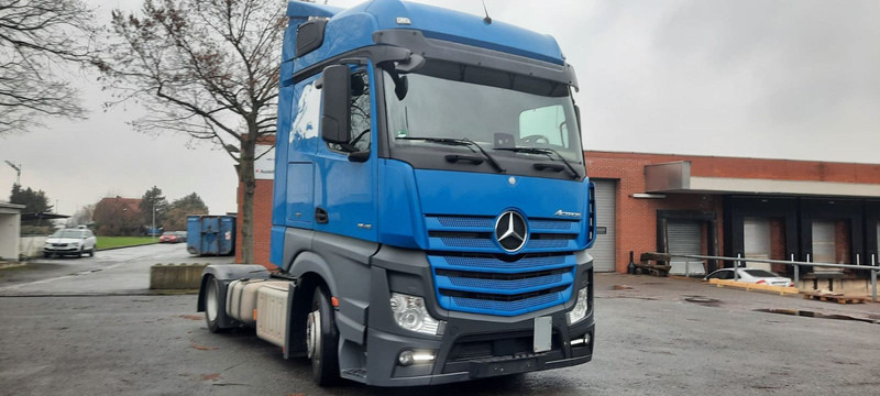 Mercedes-Benz 1845 SZM Actros - Tractor head: gambar 1 Mercedes-Benz 1845 SZM Actros - Tractor head: gambar 1