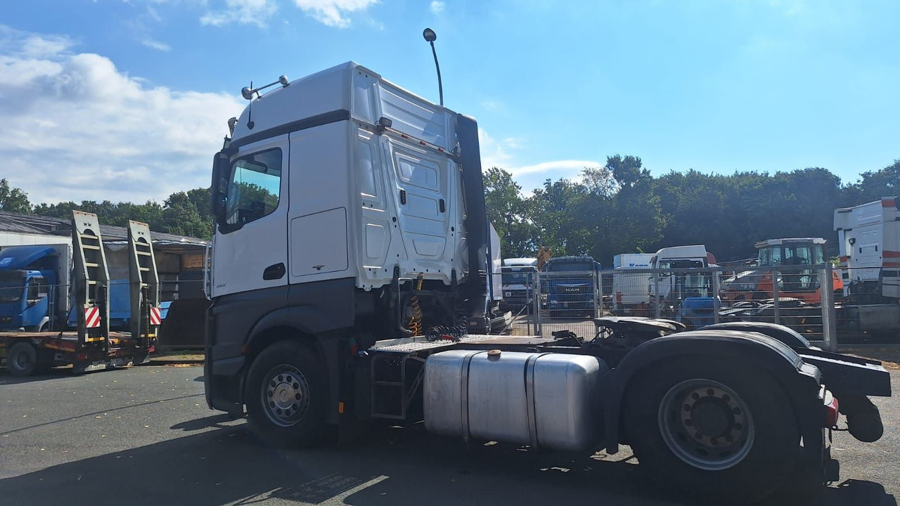 Mercedes-Benz 1851Actros 4 2-Achser SZM - Tractor head: gambar 3 Mercedes-Benz 1851Actros 4 2-Achser SZM - Tractor head: gambar 3