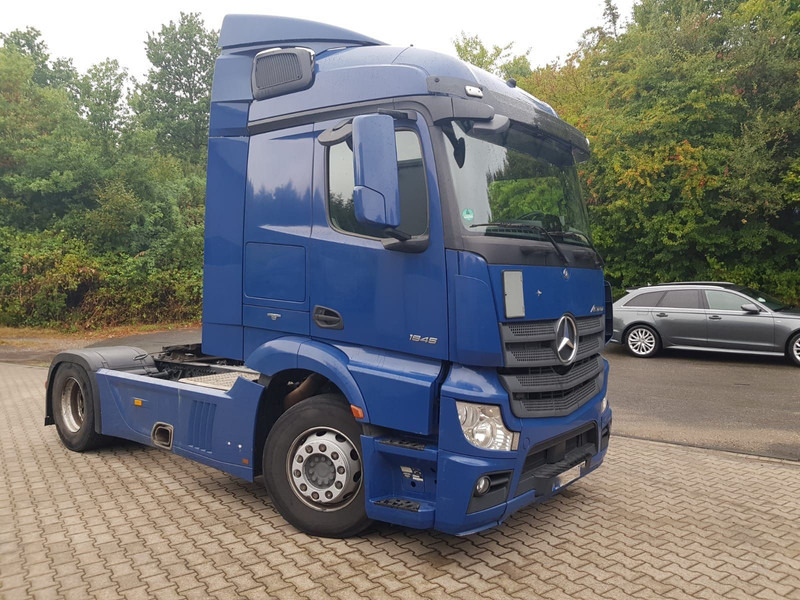 Mercedes-Benz Actros 1845 LS Vollspoiler - Tractor head: gambar 1 Mercedes-Benz Actros 1845 LS Vollspoiler - Tractor head: gambar 1