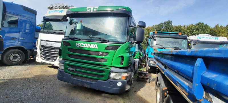 Scania P360 SZM - Tractor head: gambar 1 Scania P360 SZM - Tractor head: gambar 1