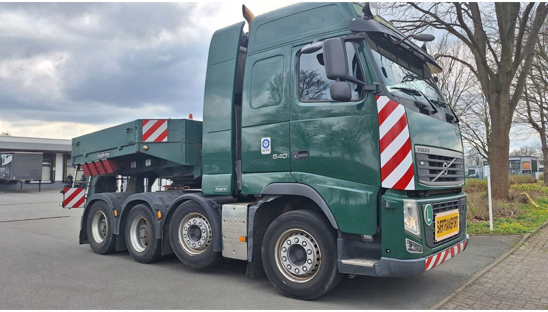 Volvo FH 540 8x4 - Tractor head: gambar 2 Volvo FH 540 8x4 - Tractor head: gambar 2