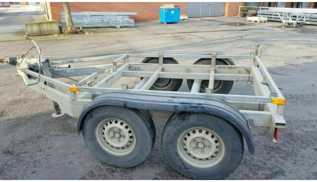 Trebbiner Abrollanhänger/Absetzer - Trailer perahu: gambar 1 Trebbiner Abrollanhänger/Absetzer - Trailer perahu: gambar 1