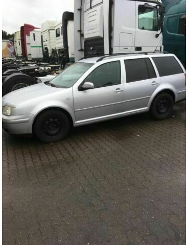 Volkswagen Bora Variant 1.9 TDI Pacific - Station wagon: gambar 2 Volkswagen Bora Variant 1.9 TDI Pacific - Station wagon: gambar 2