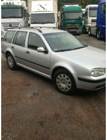 Volkswagen Golf Variant 1.9 TDI Comfortline - Station wagon: gambar 3 Volkswagen Golf Variant 1.9 TDI Comfortline - Station wagon: gambar 3
