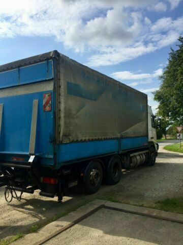Volvo FH12-420 Euro:4Plane Spriegel mit LBW 3000kg - Truk dengan terpal samping: gambar 3 Volvo FH12-420 Euro:4Plane Spriegel mit LBW 3000kg - Truk dengan terpal samping: gambar 3