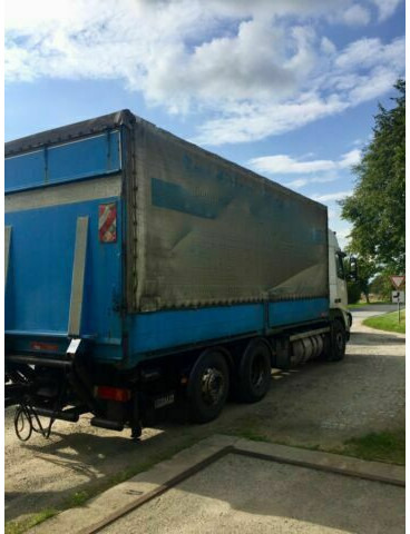Volvo FH12-420 Euro:4Plane Spriegel mit LBW 3000kg - Truk dengan terpal samping: gambar 3 Volvo FH12-420 Euro:4Plane Spriegel mit LBW 3000kg - Truk dengan terpal samping: gambar 3