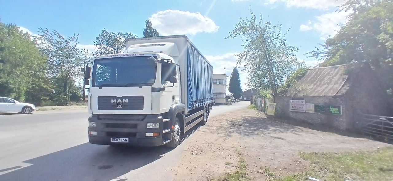 2007 MAN TGS 26 Curtainside Truck - Truk dengan terpal samping: gambar 3 2007 MAN TGS 26 Curtainside Truck - Truk dengan terpal samping: gambar 3