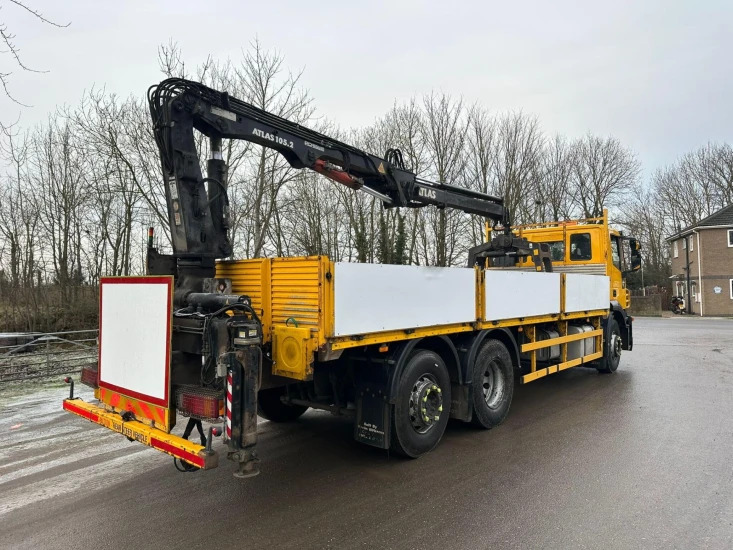 Truk flatbed 2013 Iveco Strails Dropside/Crane Truck: gambar 15