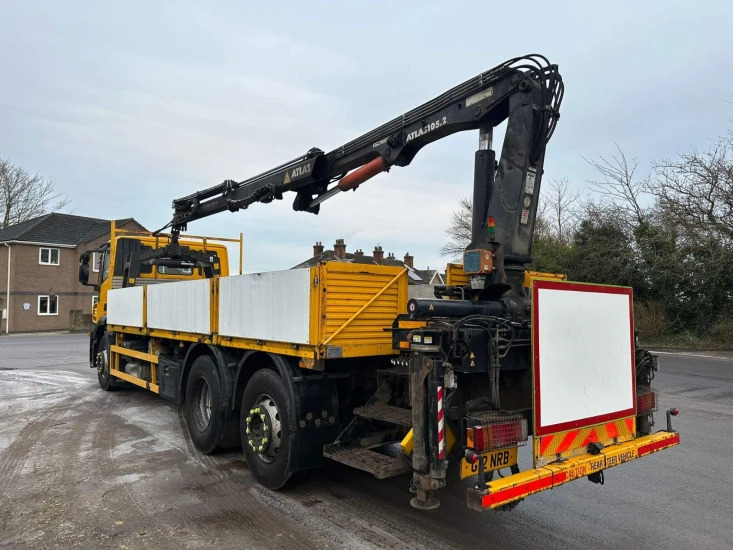 Truk flatbed 2013 Iveco Strails Dropside/Crane Truck: gambar 14