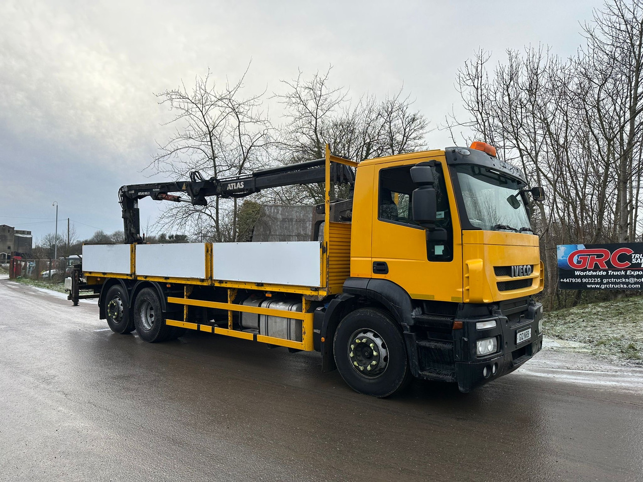 Truk flatbed 2013 Iveco Strails Dropside/Crane Truck: gambar 7