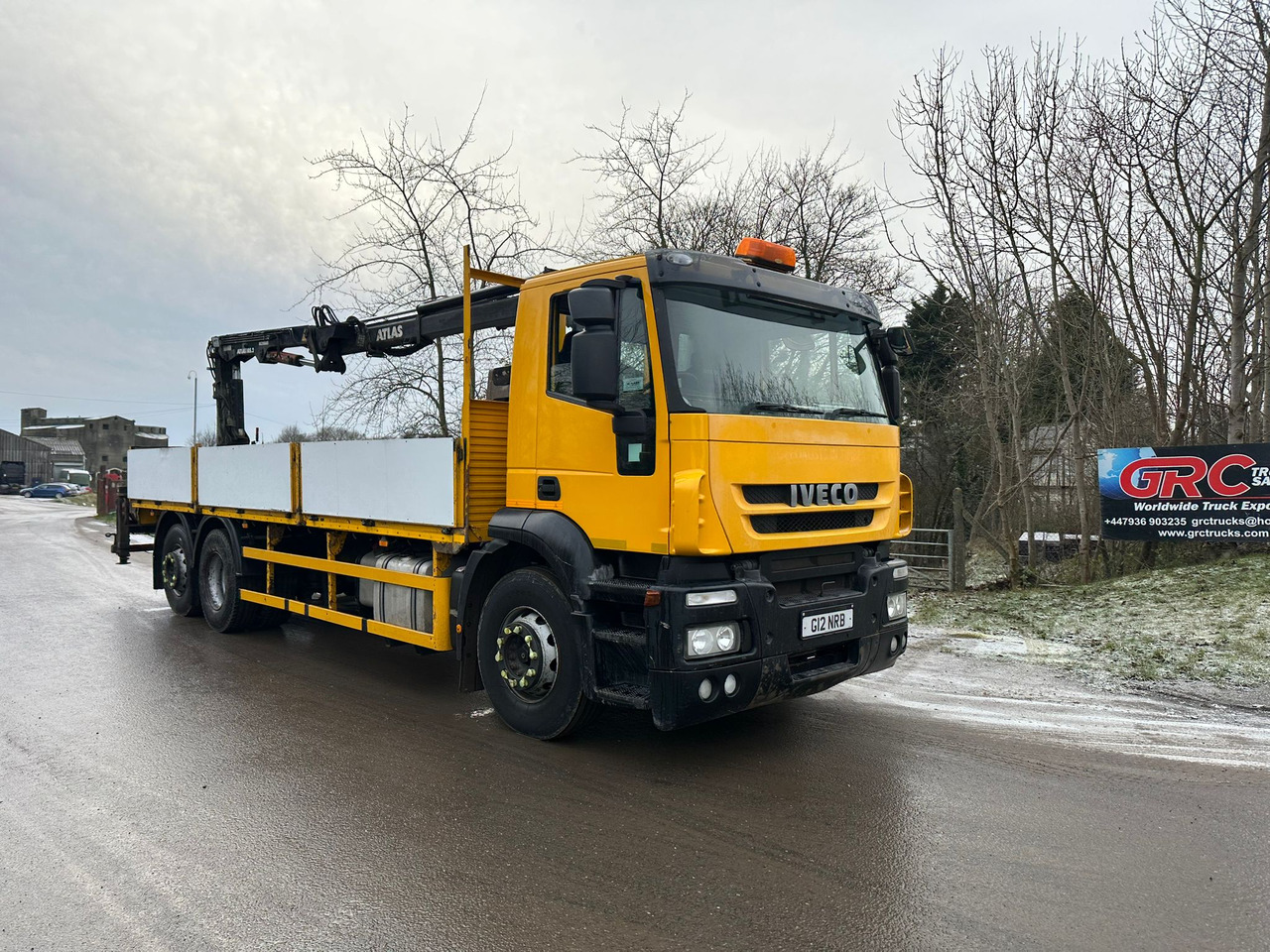 2013 Iveco Strails Dropside/Crane Truck - Truk flatbed: gambar 2 2013 Iveco Strails Dropside/Crane Truck - Truk flatbed: gambar 2
