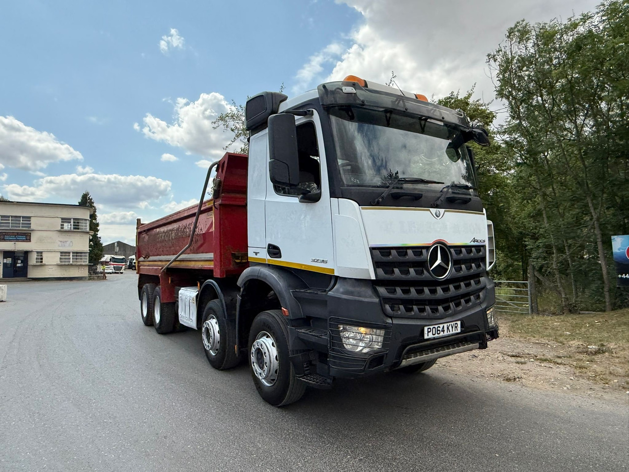 2014 Mercedes Arocs Tipper Truck RFE - Truk jungkit: gambar 1 2014 Mercedes Arocs Tipper Truck RFE - Truk jungkit: gambar 1