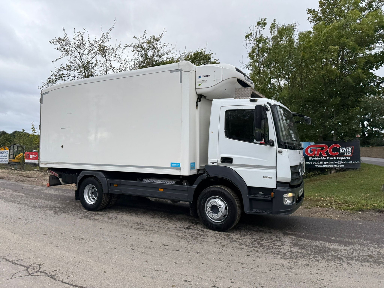 2014 Mercedes Atego Refrigerated Truck - Truk berpendingin: gambar 2 2014 Mercedes Atego Refrigerated Truck - Truk berpendingin: gambar 2