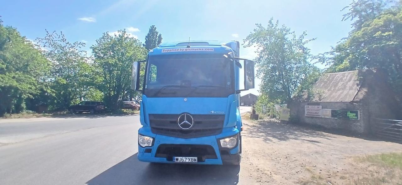 2017 Mercedes Antos 2527 Refrigerated Truck - Truk berpendingin: gambar 4 2017 Mercedes Antos 2527 Refrigerated Truck - Truk berpendingin: gambar 4