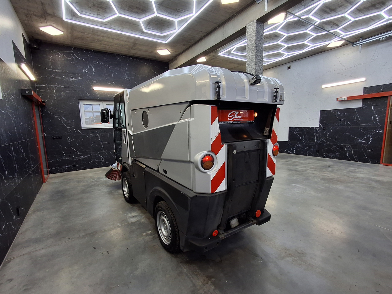 Bucher CityCat 1000 2016r Zamiatarka EUnited PM10 Kehrmaschine - Penyapu jalan: gambar 3 Bucher CityCat 1000 2016r Zamiatarka EUnited PM10 Kehrmaschine - Penyapu jalan: gambar 3