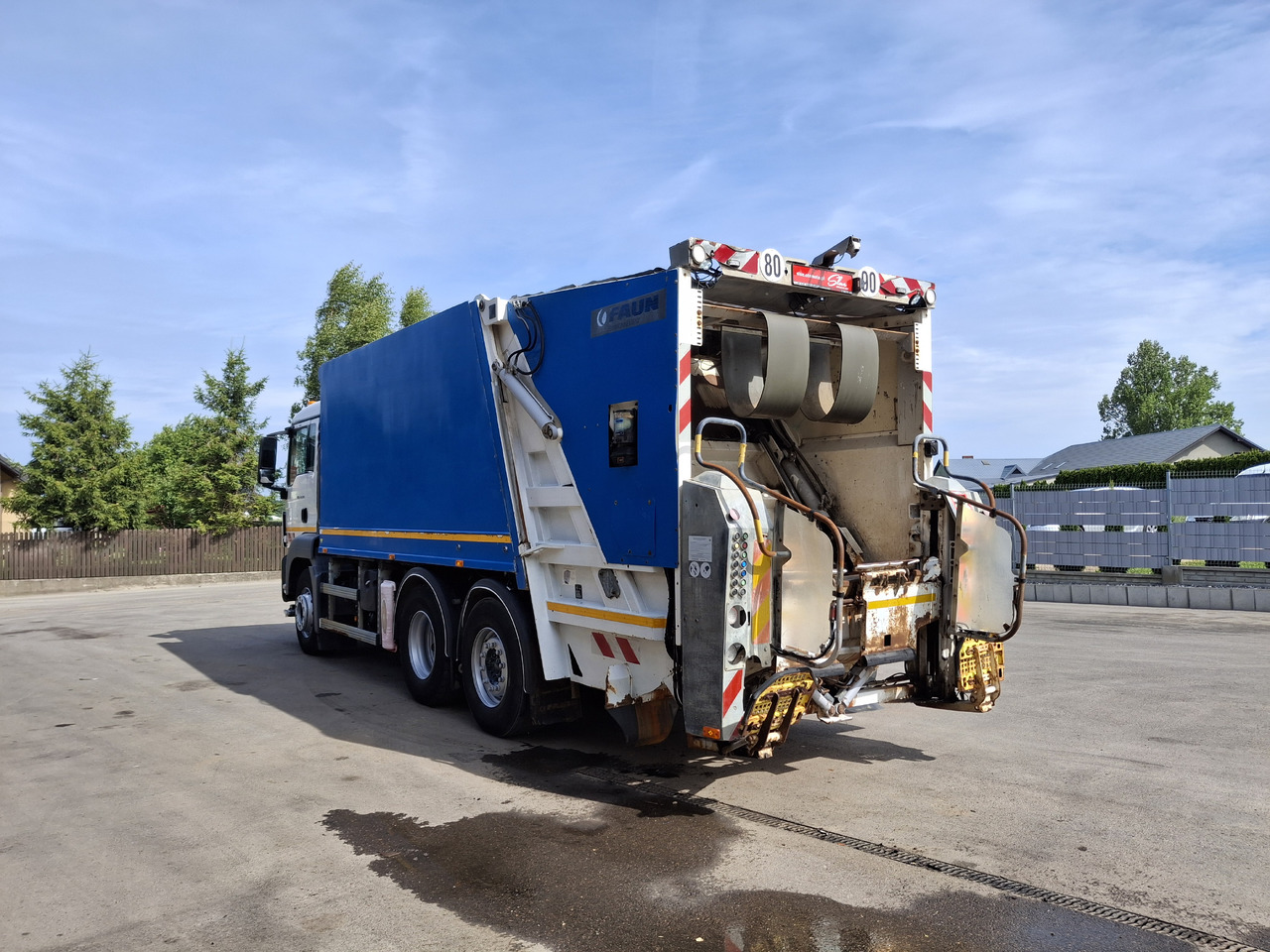 MAN MAN TGS 28.360 Śmieciarka Müllwagen Garbage Truck FAUN 3 Osie - Truk sampah: gambar 3 MAN MAN TGS 28.360 Śmieciarka Müllwagen Garbage Truck FAUN 3 Osie - Truk sampah: gambar 3