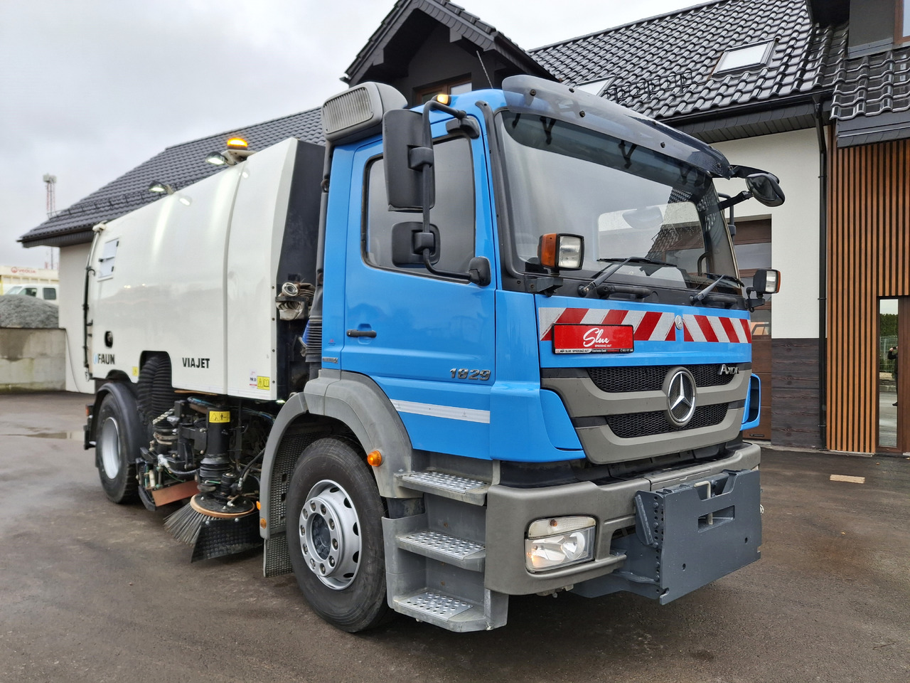 Mercedes-Benz Axor 1829 Zamiatarka Kehrmaschine FAUN Euro5 PM10 76 Tyś KM 2010 - Penyapu jalan: gambar 1 Mercedes-Benz Axor 1829 Zamiatarka Kehrmaschine FAUN Euro5 PM10 76 Tyś KM 2010 - Penyapu jalan: gambar 1