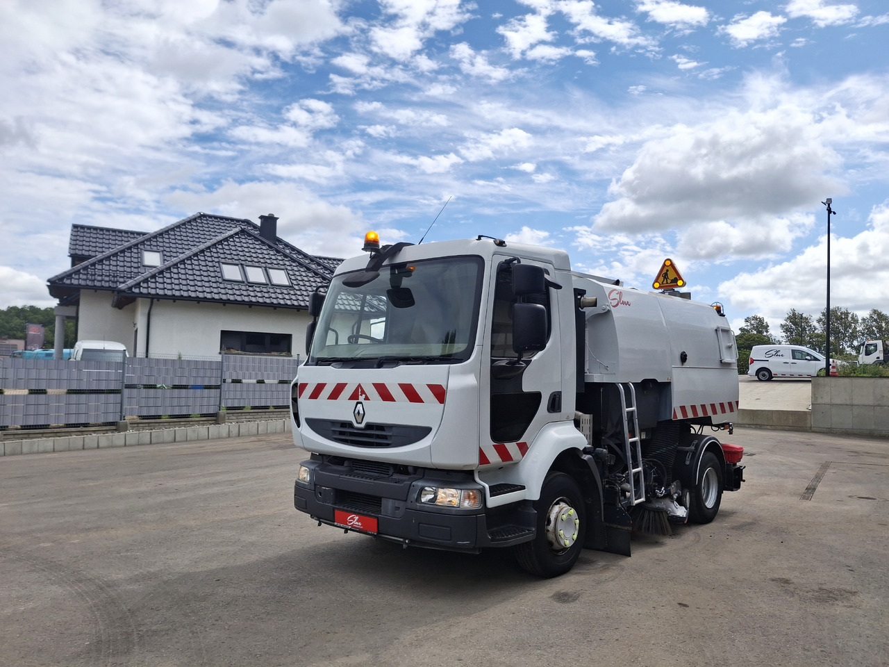 RENAULT Midlum 220 Zamiatarka Kehrmaschine Johnston L/R 2 Motoren 2 Silniki - Penyapu jalan: gambar 2 RENAULT Midlum 220 Zamiatarka Kehrmaschine Johnston L/R 2 Motoren 2 Silniki - Penyapu jalan: gambar 2