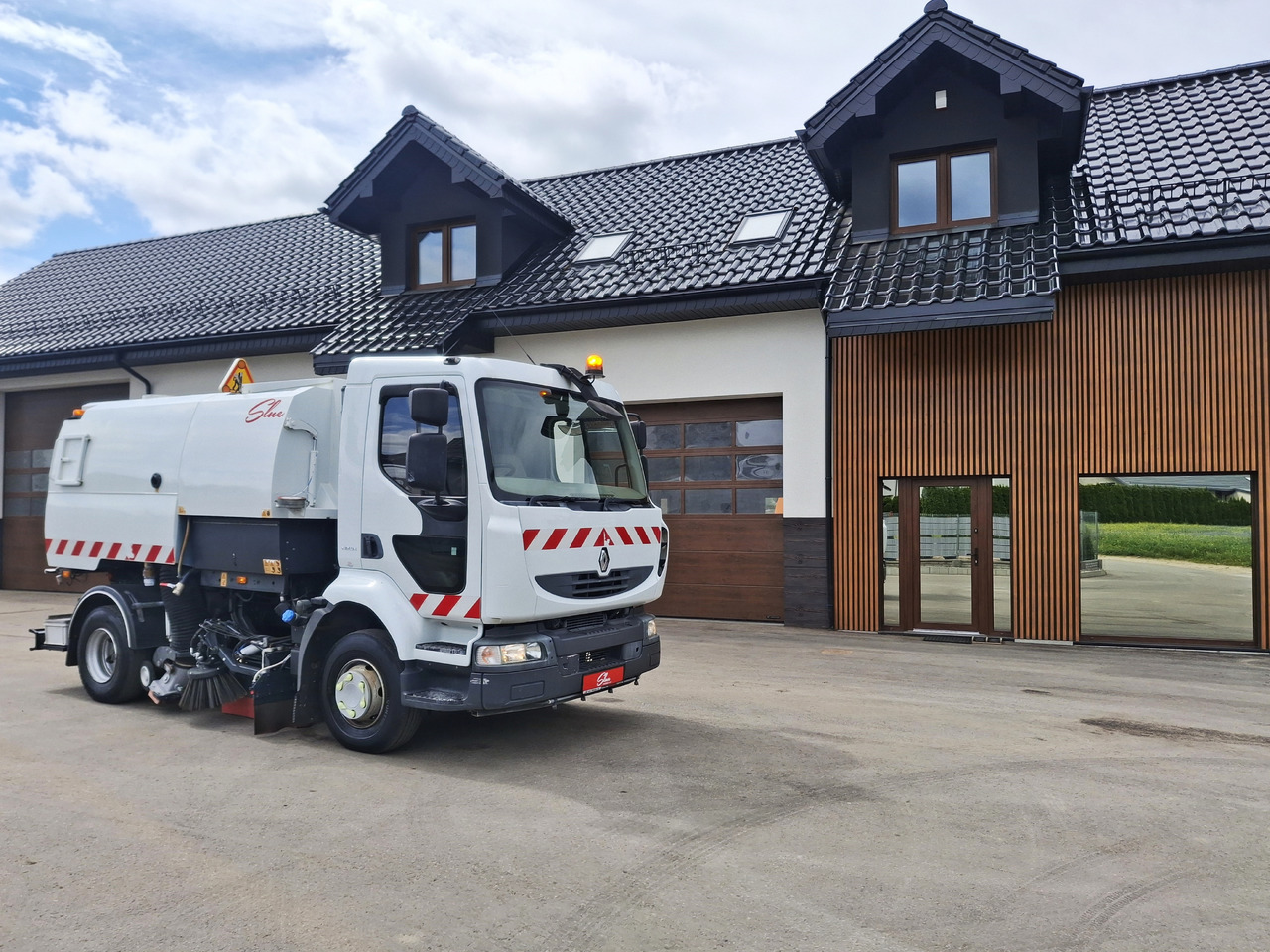 RENAULT Midlum 220 Zamiatarka Kehrmaschine Johnston L/R 2 Motoren 2 Silniki - Penyapu jalan: gambar 1 RENAULT Midlum 220 Zamiatarka Kehrmaschine Johnston L/R 2 Motoren 2 Silniki - Penyapu jalan: gambar 1