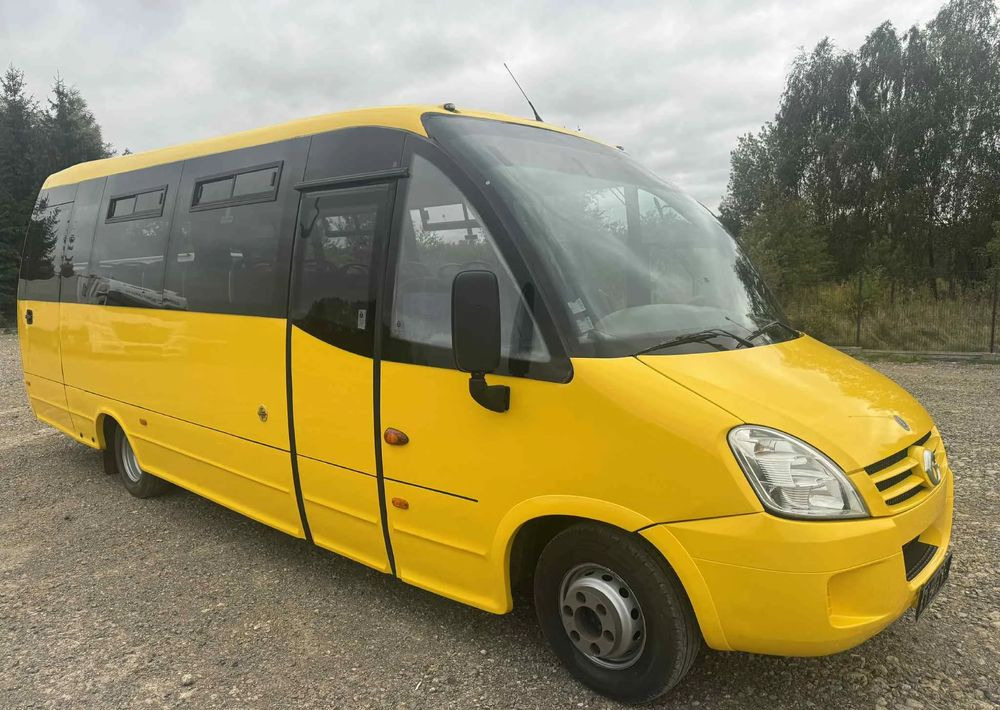 Iveco Daily - Bus mini, Van penumpang: gambar 1 Iveco Daily - Bus mini, Van penumpang: gambar 1