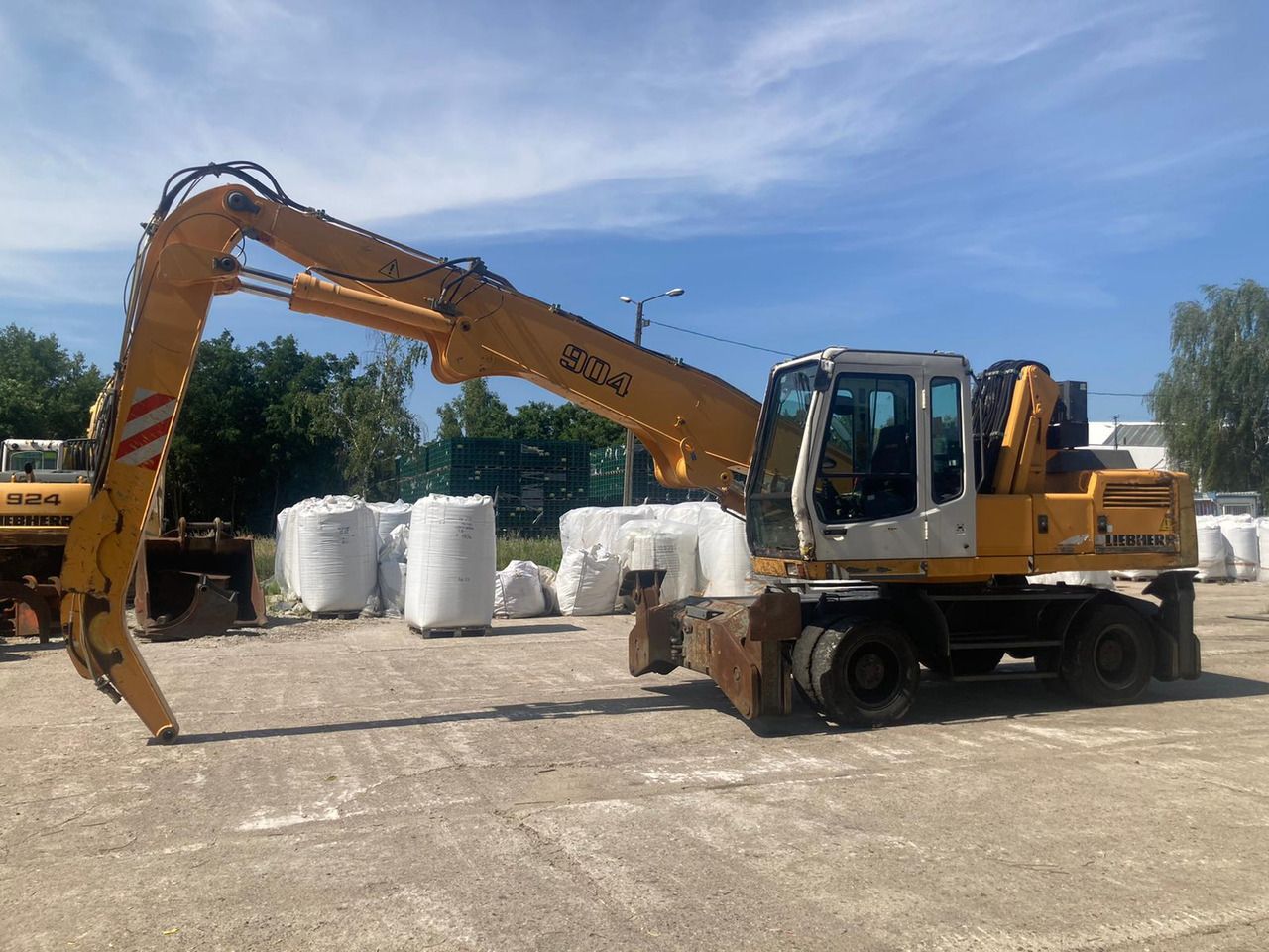 Liebherr A 904 Litronic - Mesin pengisi: gambar 2 Liebherr A 904 Litronic - Mesin pengisi: gambar 2
