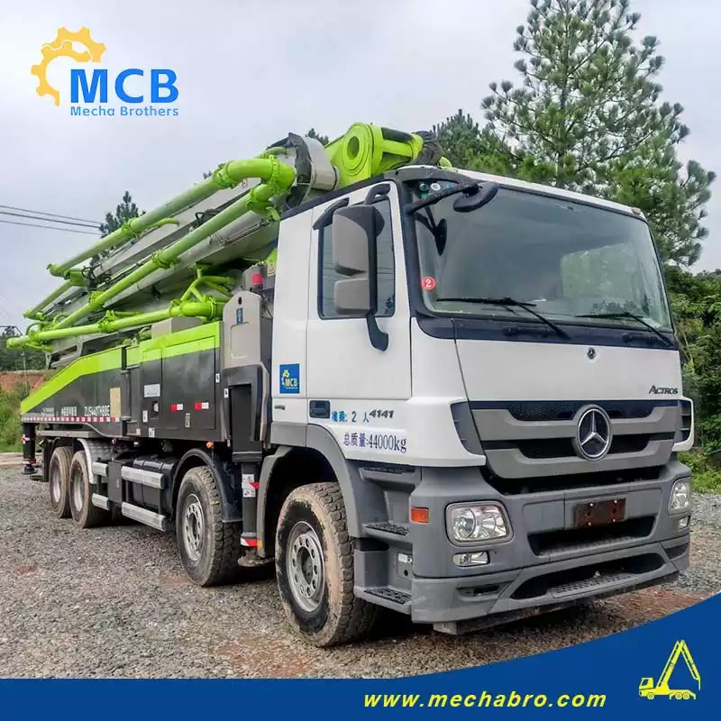 ZOOMLION ZLJ5440THBBE - Truk pompa beton: gambar 2 ZOOMLION ZLJ5440THBBE - Truk pompa beton: gambar 2