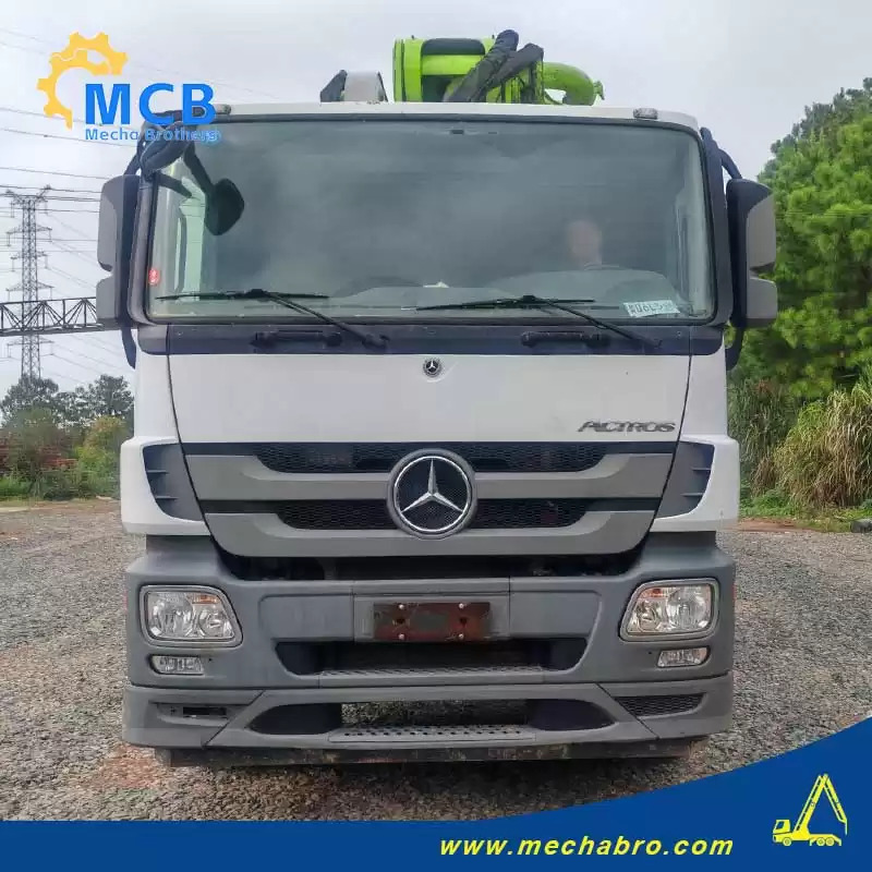 ZOOMLION ZLJ5440THBBE - Truk pompa beton: gambar 1 ZOOMLION ZLJ5440THBBE - Truk pompa beton: gambar 1