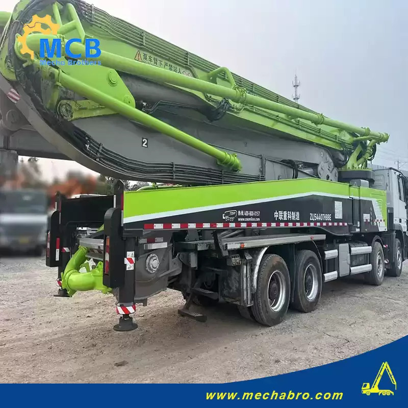 Zoomlion ZLJ5440THBBE - Truk pompa beton: gambar 4 Zoomlion ZLJ5440THBBE - Truk pompa beton: gambar 4