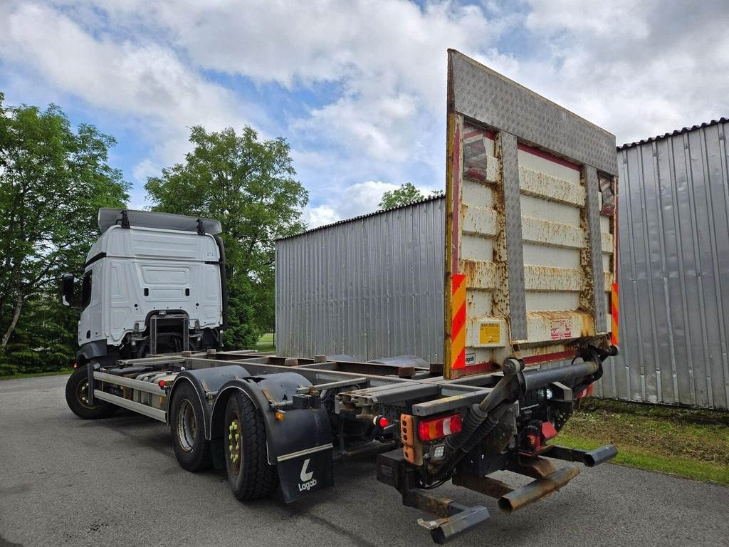 Mercedes-Benz ACTROS 2553 6X2 LAGAB - Pengangkut kontainer/ Container truck: gambar 2 Mercedes-Benz ACTROS 2553 6X2 LAGAB - Pengangkut kontainer/ Container truck: gambar 2