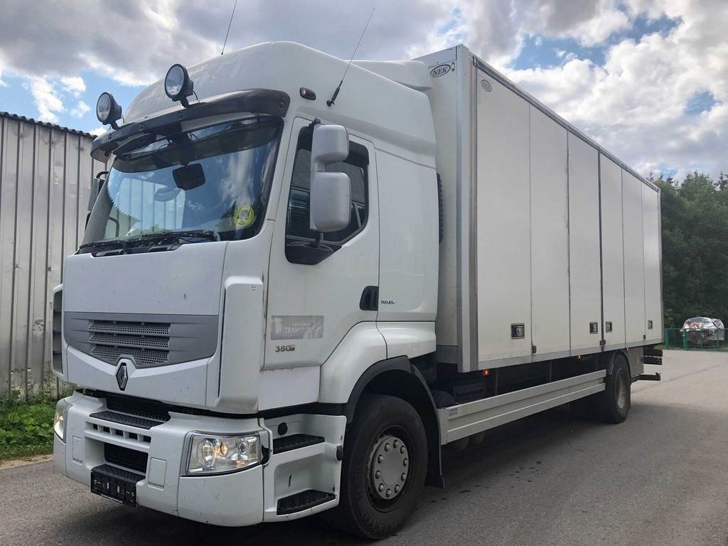 Renault Premium 380 4X2 SIDE OPENING EURO5 - Truk box: gambar 1 Renault Premium 380 4X2 SIDE OPENING EURO5 - Truk box: gambar 1