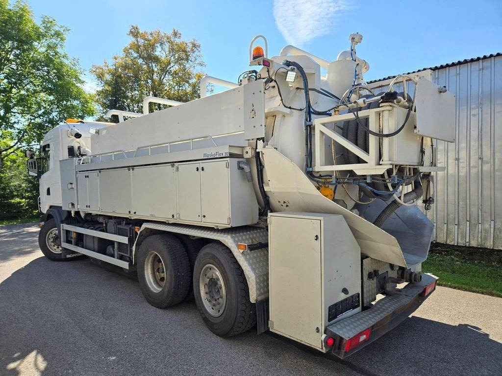 Scania G420 6X2 J. Hvidtved Larsen - Truk vakum: gambar 2 Scania G420 6X2 J. Hvidtved Larsen - Truk vakum: gambar 2