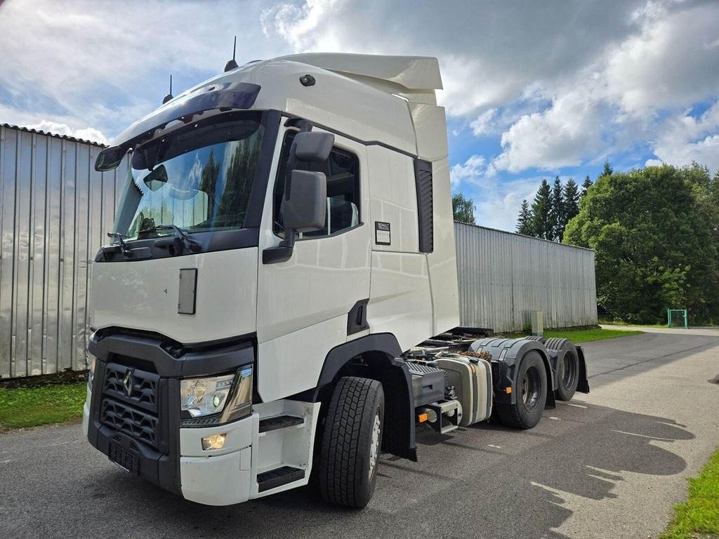 Renault T520 6X2 - Tractor head: gambar 1 Renault T520 6X2 - Tractor head: gambar 1