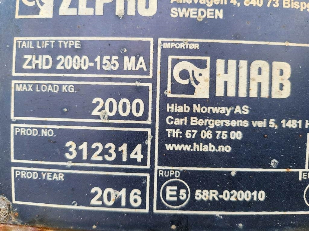 Truk box Volvo FM 420 6X2*4 SIDEOPENING 315kW: gambar 18