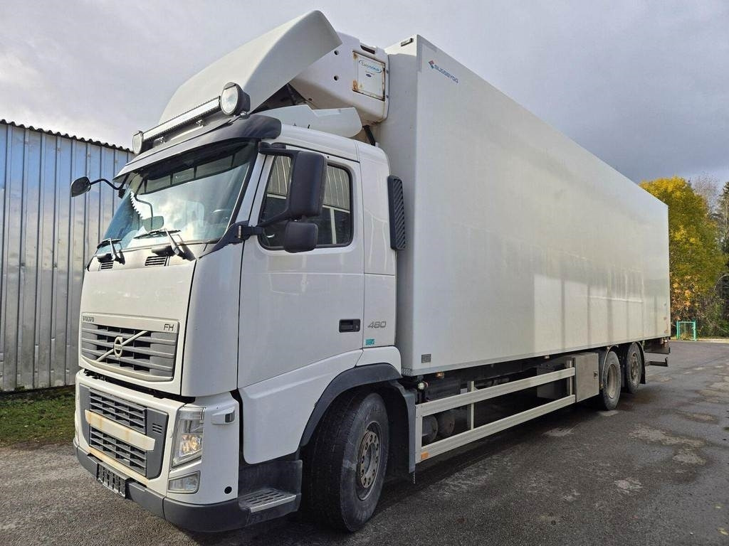 Volvo FM460 6X2 CARRIER 1050  - Truk berpendingin: gambar 1 Volvo FM460 6X2 CARRIER 1050  - Truk berpendingin: gambar 1