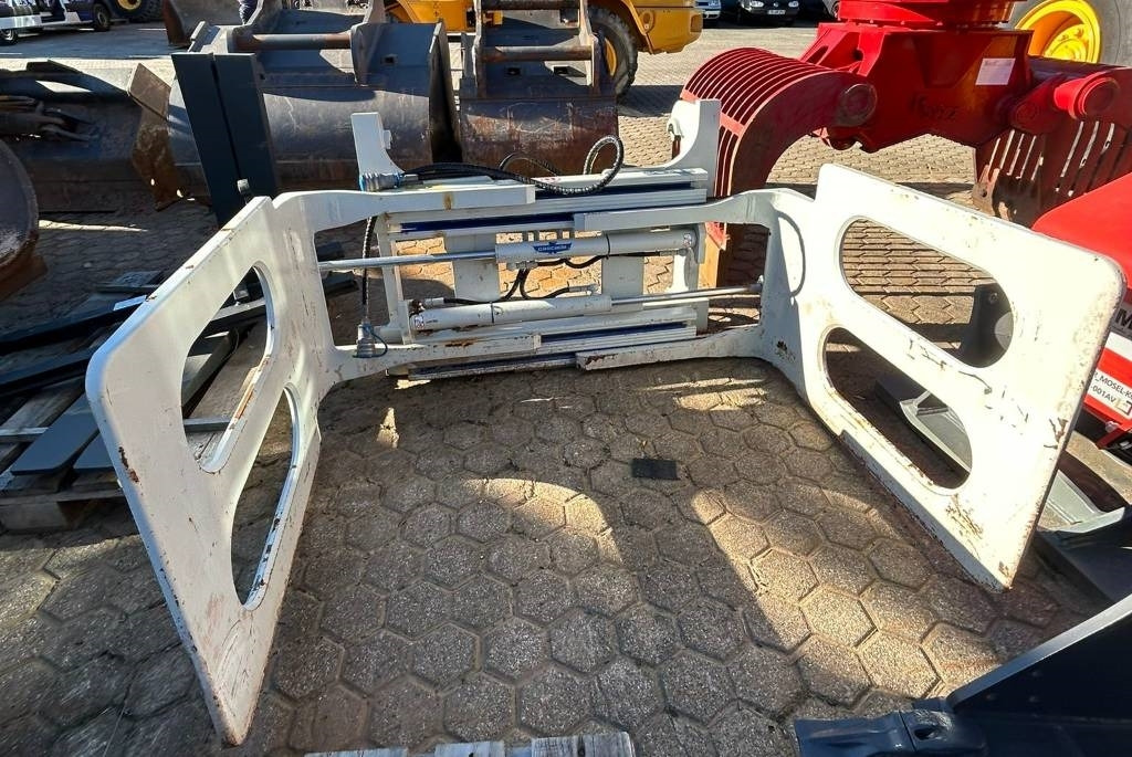 Cascade 18J-BCB-Ballenklammer für Radlader - Grapple untuk Peralatan konstruksi: gambar 1 Cascade 18J-BCB-Ballenklammer für Radlader - Grapple untuk Peralatan konstruksi: gambar 1