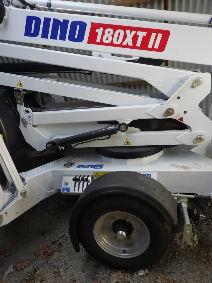 Dino 180 XT II - Lift boom yang dapat ditarik: gambar 3 Dino 180 XT II - Lift boom yang dapat ditarik: gambar 3