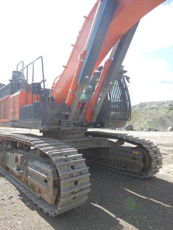 Hitachi ZX 530 LC H-6 - Ekskavator perayap: gambar 4 Hitachi ZX 530 LC H-6 - Ekskavator perayap: gambar 4