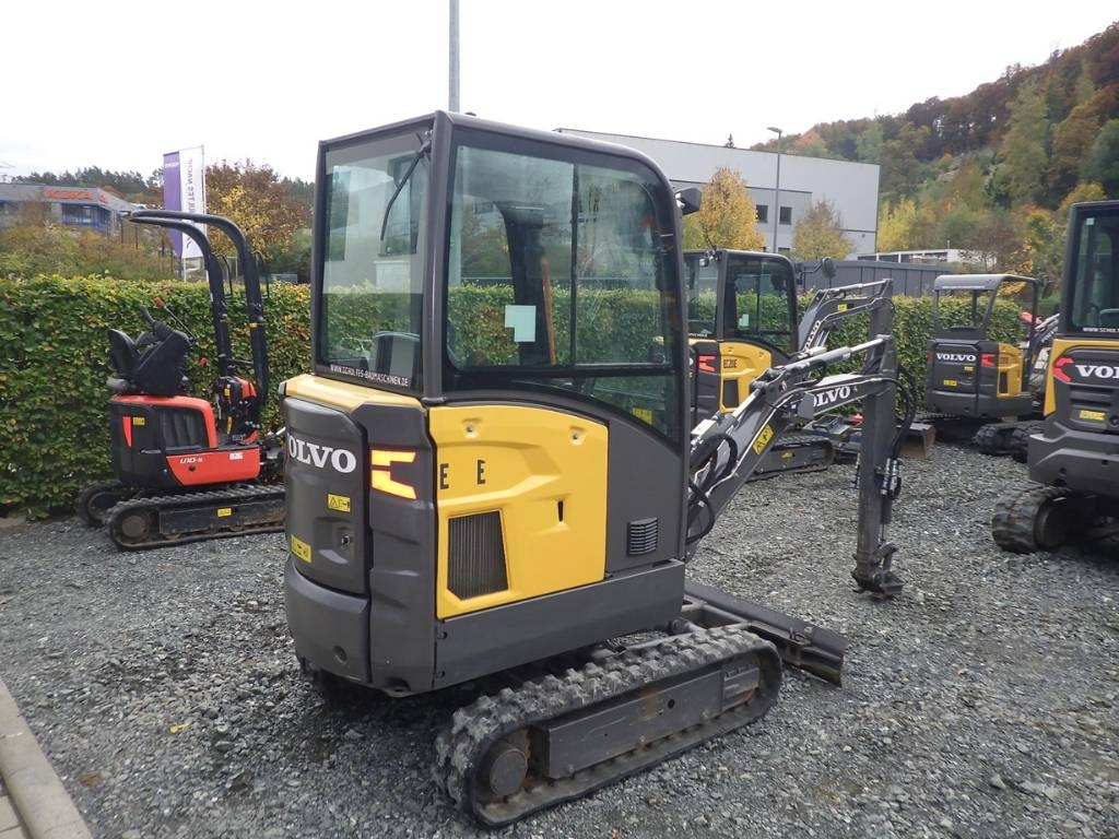 Volvo EC 18 E  - Ekskavator mini: gambar 5 Volvo EC 18 E  - Ekskavator mini: gambar 5