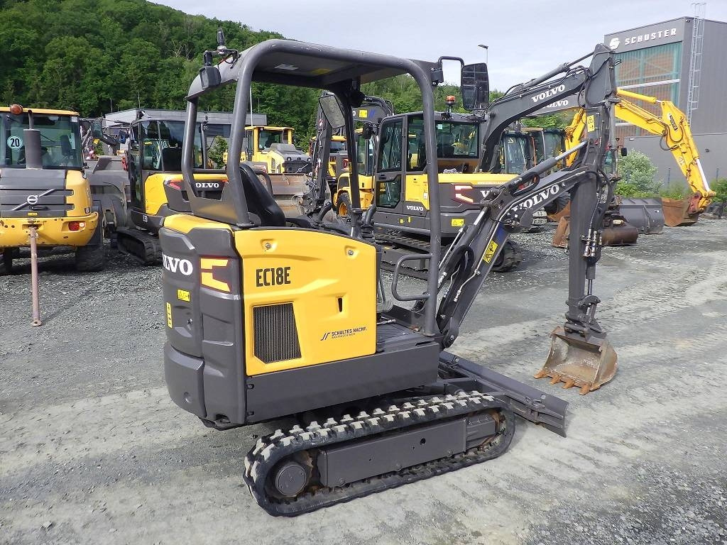 Volvo EC 18 E - Ekskavator mini: gambar 3 Volvo EC 18 E - Ekskavator mini: gambar 3