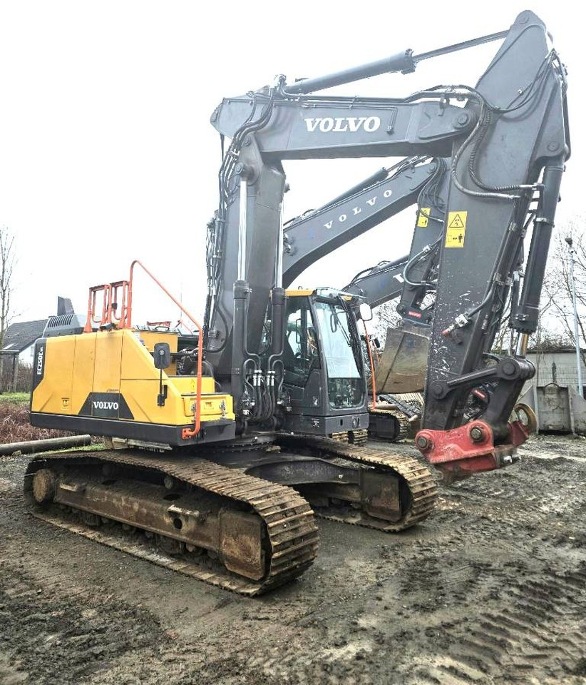 Volvo EC 250 E NL - Ekskavator perayap: gambar 2 Volvo EC 250 E NL - Ekskavator perayap: gambar 2
