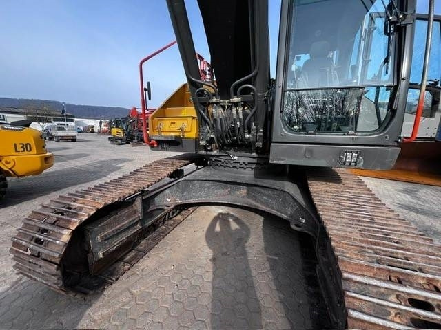 Volvo EC 300 E - Ekskavator perayap: gambar 2 Volvo EC 300 E - Ekskavator perayap: gambar 2