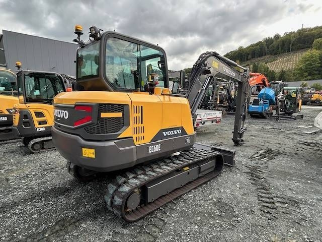 Volvo EC 60 E  - Ekskavator mini: gambar 5 Volvo EC 60 E  - Ekskavator mini: gambar 5