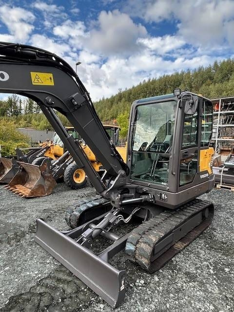 Volvo EC 60 E  - Ekskavator mini: gambar 2 Volvo EC 60 E  - Ekskavator mini: gambar 2