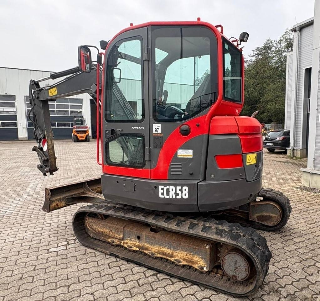 Volvo ECR 58  - Ekskavator mini: gambar 4 Volvo ECR 58  - Ekskavator mini: gambar 4