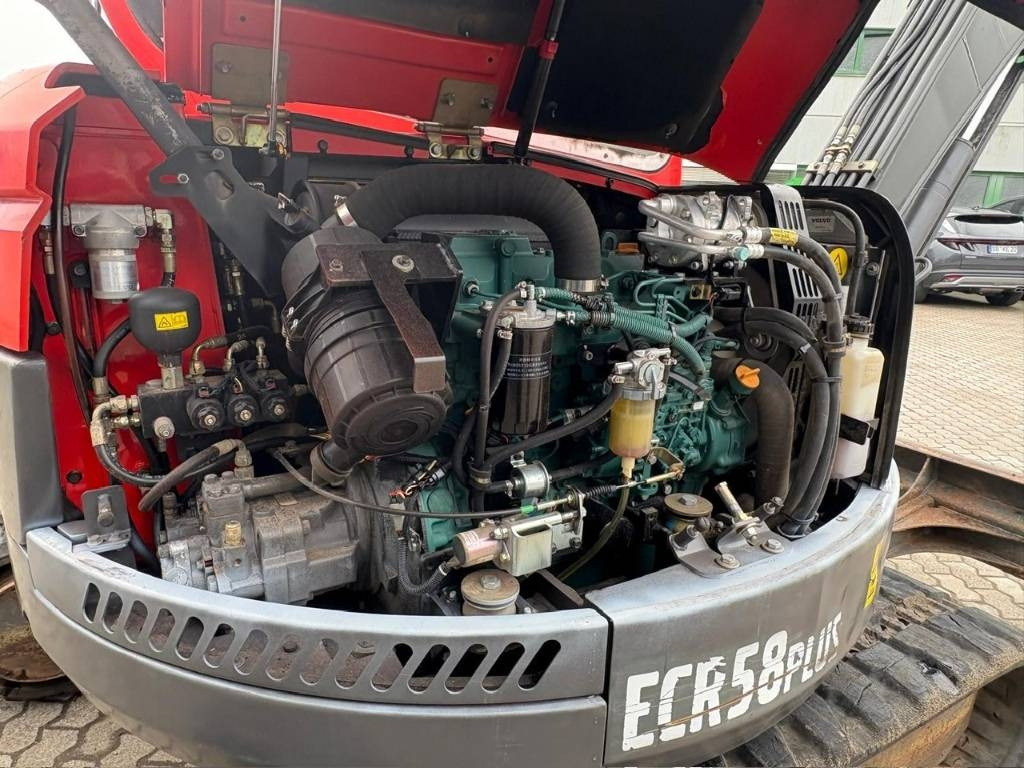 Volvo ECR 58  - Ekskavator mini: gambar 5 Volvo ECR 58  - Ekskavator mini: gambar 5