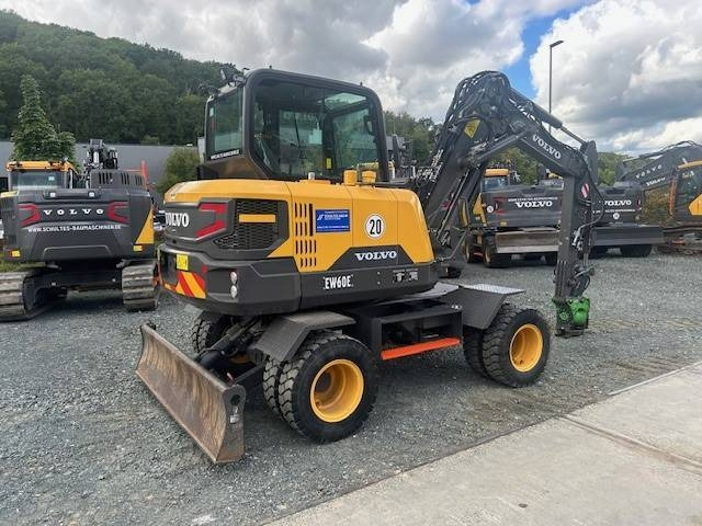 Volvo EW 60 E - Ekskavator roda: gambar 5 Volvo EW 60 E - Ekskavator roda: gambar 5